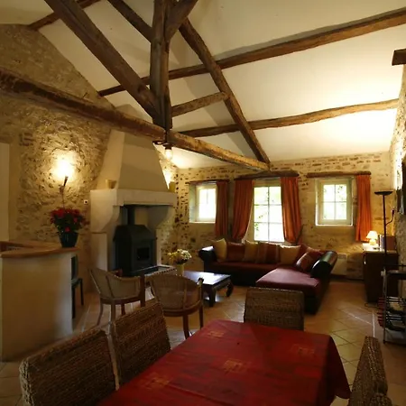 Domaine Le Peyrou Bed & Breakfast 3*