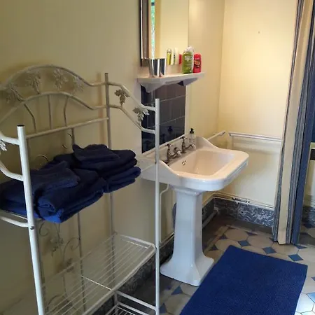Domaine Le Peyrou Bed & Breakfast Luzech