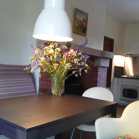 Bed & Breakfast Domaine Le Peyrou Luzech